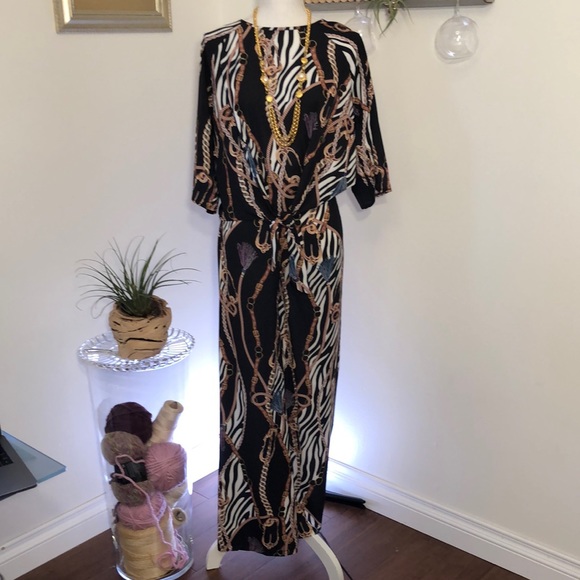 Great little cruise/beach/spa party outfit! - Picture 2 of 12